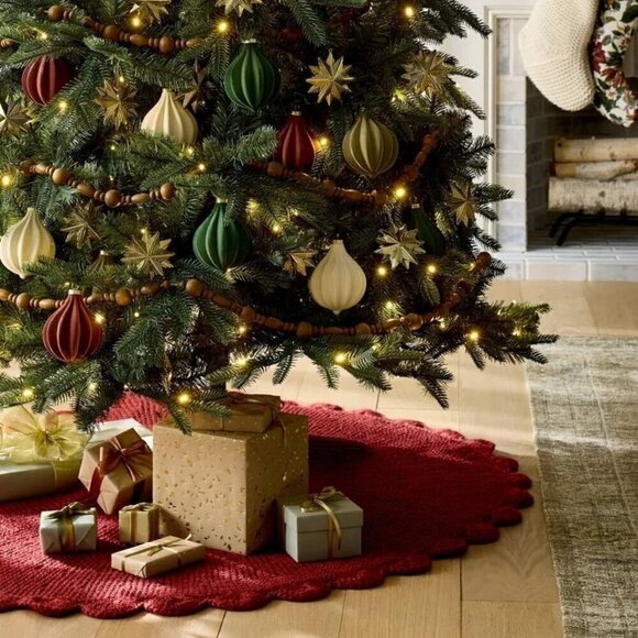 Scalloped Knit Tree Skirt Red - Threshold Studio McGee Christmas 2024 - Picture 2 of 4